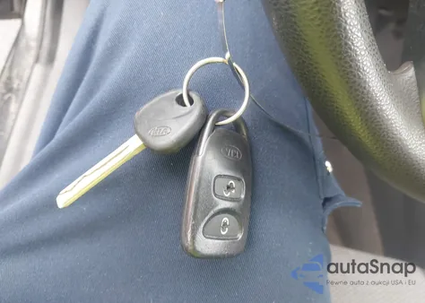 2011 Kia Rio Lx из США, поврежденный, VIN KNADH5A38B6768290